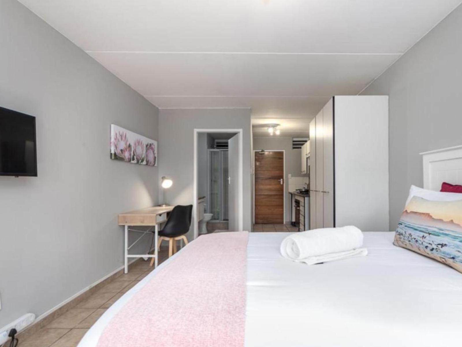 Leas Furnished Apartments - Capital Hill Преторія Номер фото
